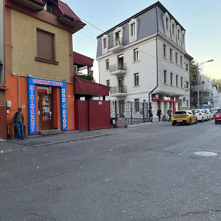 58 Unirii 75 H1 Appartement *
